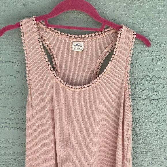 O'Neill Women's Pink Crochet Trim Textured Tank Top Size S Sleeveless - Picture 10 of 10